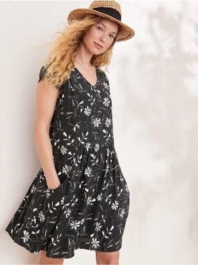 Garnet Hill Floral Black And White Viscose Crepe Drop Waist Boho Pockets 8